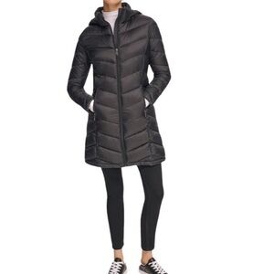 Calvin Klein Women's Packable Light-Weight Hooded Black Puffer Jacket size M